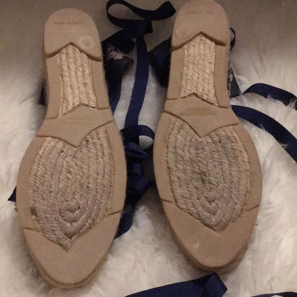 Shoes - Picture 2 of 2